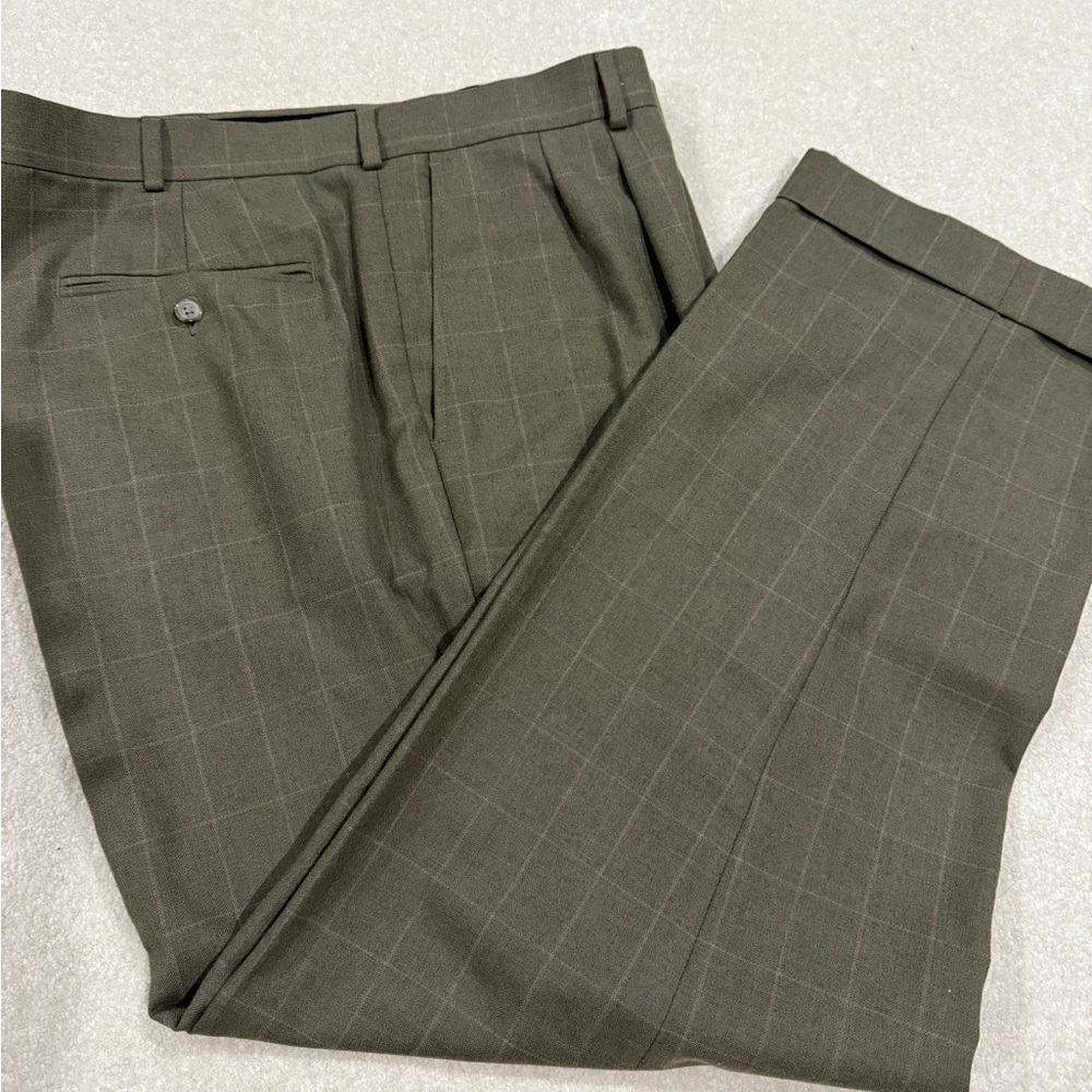George Regular Men s Pleated Dress Pants size 40x32